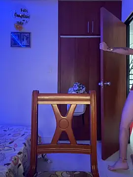 Snapshot of davidxxx_2012 chatting on 10.10.25 davidxxx 2012 online show from 10.10.25