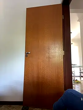 Snapshot of loiragrel chatting on 11.08.25 loiragrel online show from 11.08.25