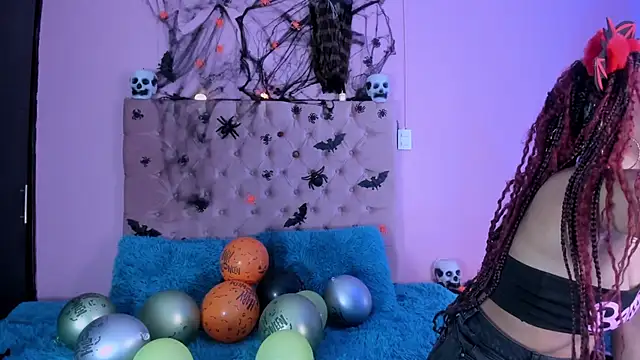 kITY EVANS online show from 10.19.25