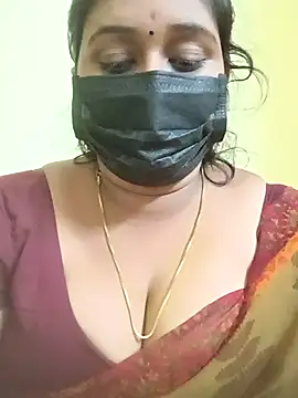 Snapshot of tamil-mala23 chatting on 10.23.25 tamil-mala23 online show from 10.23.25