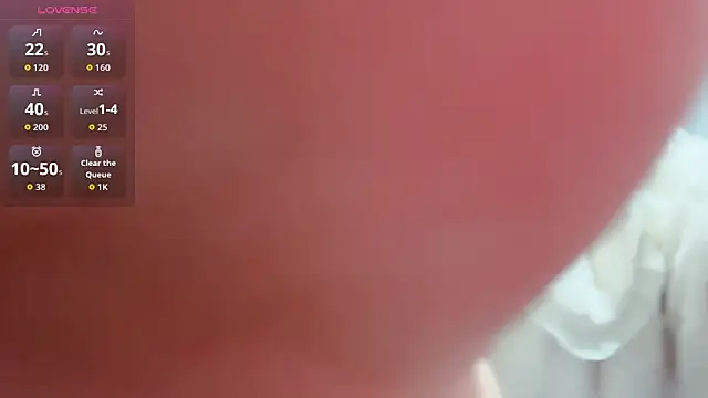 Snapshot of QmnbvcxzQewq chatting on 11.05.25 QmnbvcxzQewq online show from 11.05.25