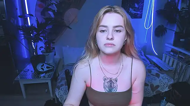 Alexa  Pirs online show from 10.14.25