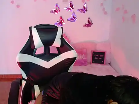 amber  666 online show from 10.21.25