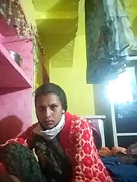 Snapshot of rasmi_powar chatting on 10.11.25 rasmi powar online show from 10.11.25