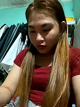 Yan 50299 online show from 10.10.25