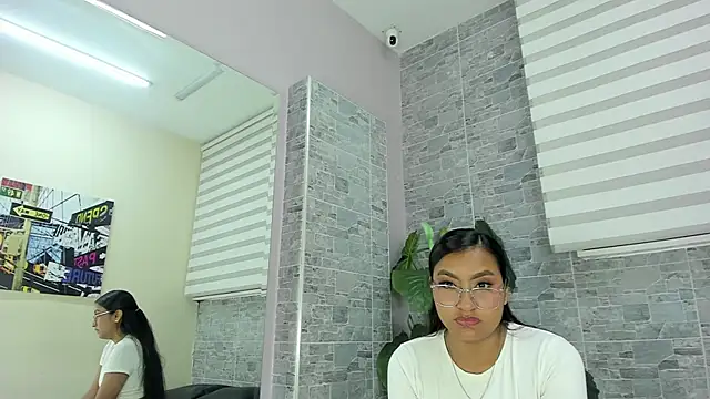 AmberBlazze online show from 10.21.25