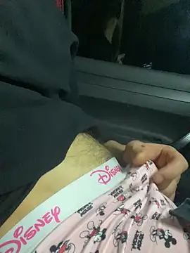 Snapshot of -HoOligAn- chatting on 10.12.25 -HoOligAn- online show from 10.12.25