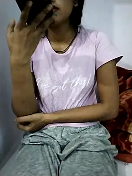 Snapshot of Hina_School chatting on 10.18.25 Hina School online show from 10.18.25