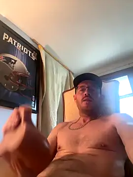 Snapshot of BigDickMike420 chatting on 10.17.25 BigDickMike420 online show from 10.17.25