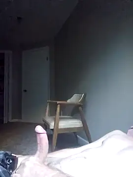 Snapshot of LudaX1 chatting on 11.02.25 LudaX1 online show from 11.02.25