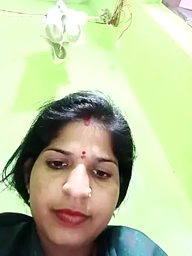 Karishma cute online show from 10.13.25
