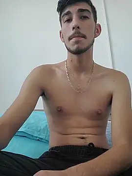 Snapshot of Nicolas_sexxxy chatting on 11.02.25 Nicolas sexxxy online show from 11.02.25