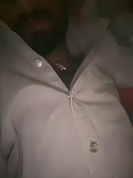 Snapshot of MacroSign13 chatting on 11.17.25 MacroSign13 online show from 11.17.25