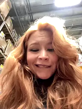 Snapshot of Eliiizaaa chatting on 11.10.25 Eliiizaaa online show from 11.10.25