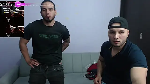 Snapshot of steve_chris chatting on 11.11.25 steve chris online show from 11.11.25