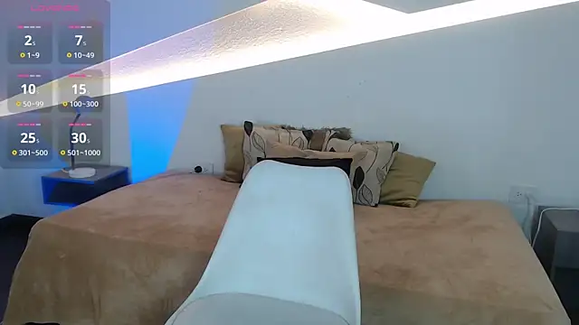 Snapshot of Jazmin_win chatting on 11.09.25 Jazmin win online show from 11.09.25