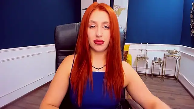 Snapshot of ZoeBurton chatting on 10.30.25 ZoeBurton online show from 10.30.25