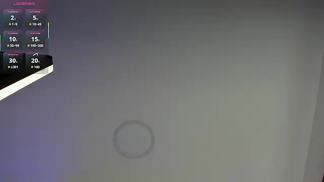 Snapshot of Vittoria__rossi chatting on 11.05.25 Vittoria rossi online show from 11.05.25