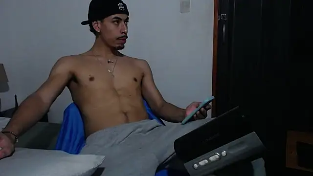 Snapshot of marlon_texeira chatting on 10.28.25 marlon texeira online show from 10.28.25