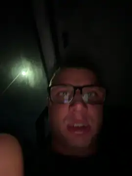 Snapshot of PolishBoy1995 chatting on 11.06.25 PolishBoy1995 online show from 11.06.25