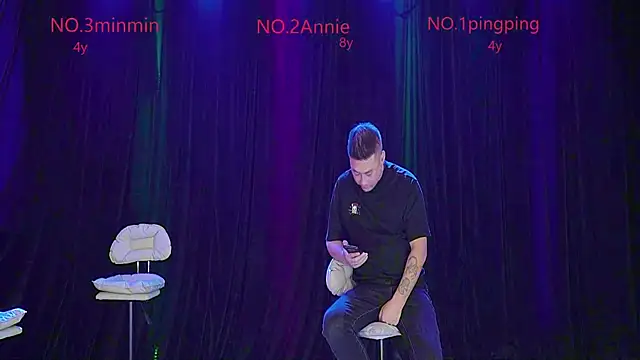 Snapshot of forever_003 chatting on 10.30.25 forever 003 online show from 10.30.25