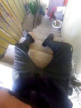 Snapshot of olgunadam7831 chatting on 10.27.25 olgunadam7831 online show from 10.27.25