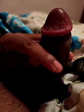 Snapshot of djdick20 chatting on 10.28.25 djdick20 online show from 10.28.25