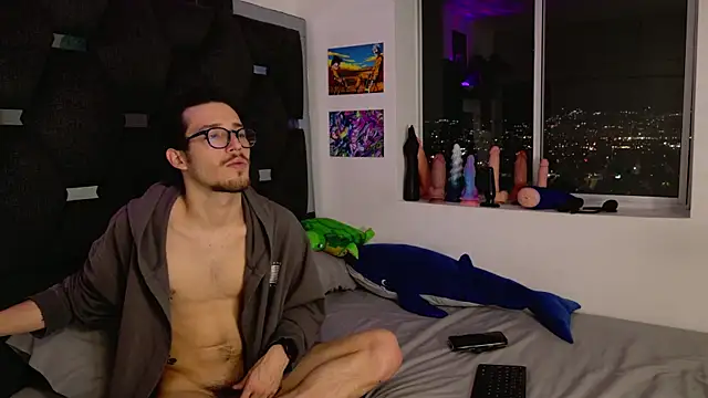 Snapshot of J-Moo chatting on 11.07.25 J-Moo online show from 11.07.25