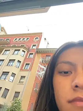 Snapshot of angelaalovee chatting on 10.29.25 angelaalovee online show from 10.29.25