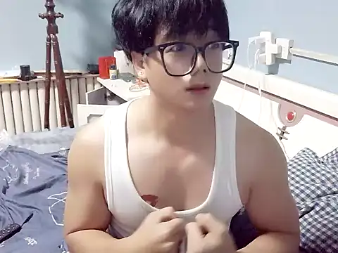 Snapshot of chenwen520 chatting on 10.31.25 chenwen520 online show from 10.31.25