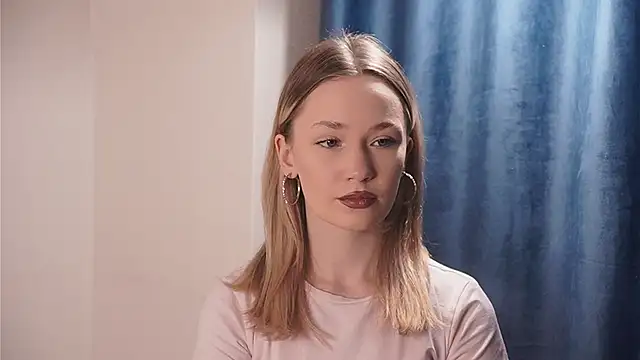 Snapshot of GaryKanney chatting on 10.29.25 GaryKanney online show from 10.29.25