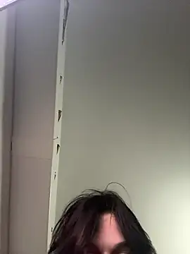 Snapshot of romanceteen chatting on 11.09.25 romanceteen online show from 11.09.25