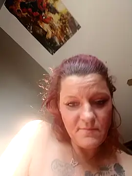 Snapshot of RUBYRED4LIFE chatting on 10.29.25 RUBYRED4LIFE online show from 10.29.25