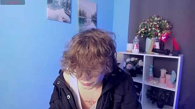 Snapshot of LeoBensyten chatting on 11.07.25 LeoBensyten online show from 11.07.25