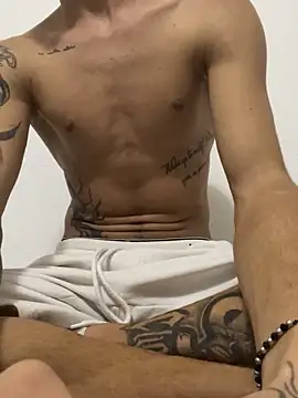 Snapshot of hardboy567 chatting on 10.30.25 hardboy567 online show from 10.30.25