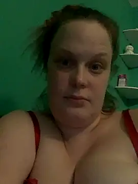 Snapshot of Siddypops99 chatting on 10.31.25 Siddypops99 online show from 10.31.25