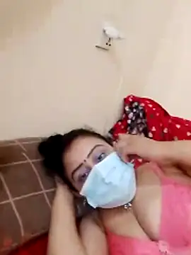 Snapshot of jasica22 chatting on 10.31.25 jasica22 online show from 10.31.25