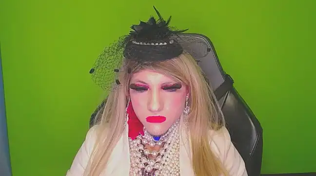 Snapshot of VanesaCrossic chatting on 03.09.25 VanesaCrossic online show from 03.09.25