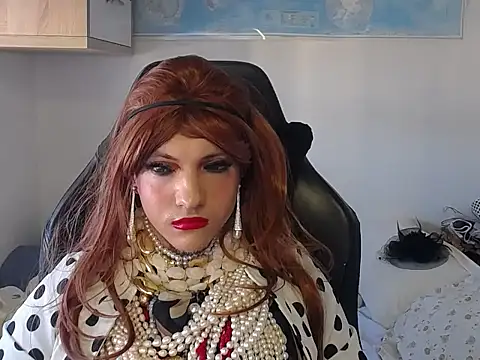 Snapshot of VanesaCrossic chatting on 09.19.25 VanesaCrossic online show from 09.19.25