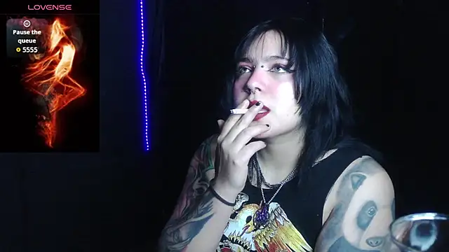 Snapshot of Jessie__wild chatting on 11.10.25 Jessie wild online show from 11.10.25