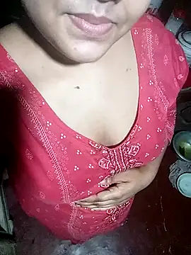 Snapshot of rehanakter chatting on 10.31.25 rehanakter online show from 10.31.25