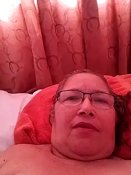 Snapshot of Cessi50 chatting on 11.12.25 Cessi50 online show from 11.12.25