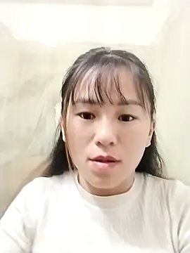 Snapshot of meeow-bimew chatting on 11.17.25 meeow-bimew online show from 11.17.25