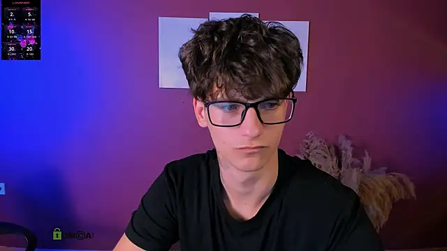 Snapshot of keny_south chatting on 11.11.25 keny south online show from 11.11.25