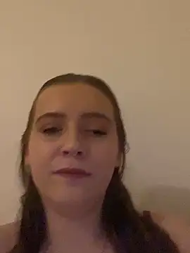 Snapshot of LiahLovexoxx chatting on 11.10.25 LiahLovexoxx online show from 11.10.25