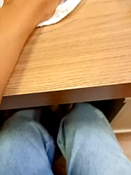 Snapshot of Morenaizzy chatting on 11.08.25 Morenaizzy online show from 11.08.25