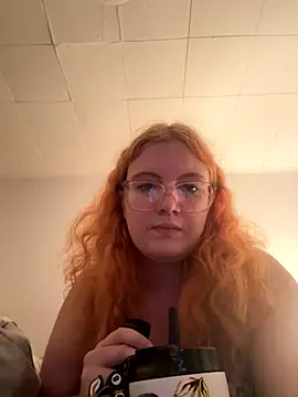 Snapshot of princesskayla chatting on 11.05.25 princesskayla online show from 11.05.25