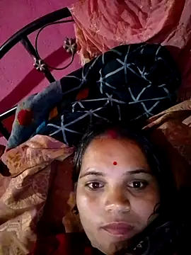 Snapshot of Hott_minesh chatting on 11.12.25 Hott minesh online show from 11.12.25