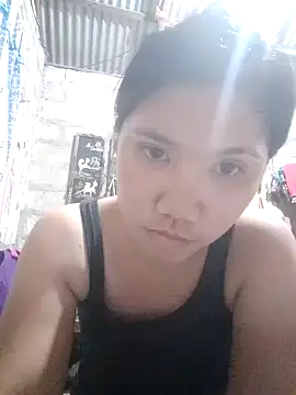 Snapshot of JuicyKittie20 chatting on 11.08.25 JuicyKittie20 online show from 11.08.25