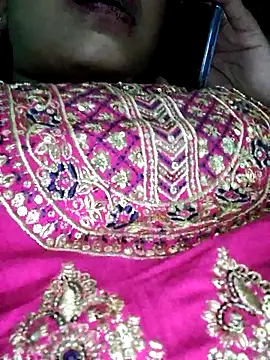 Snapshot of Sexy-rimi-doll chatting on 11.05.25 Sexy-rimi-doll online show from 11.05.25